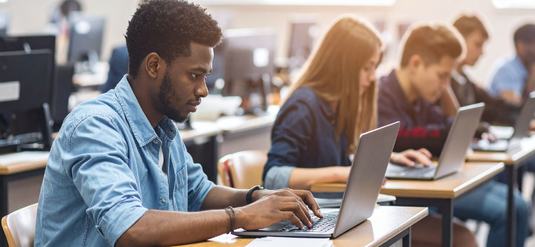 Retenção de alunos: estratégias modernas para engajar com ferramentas digitais