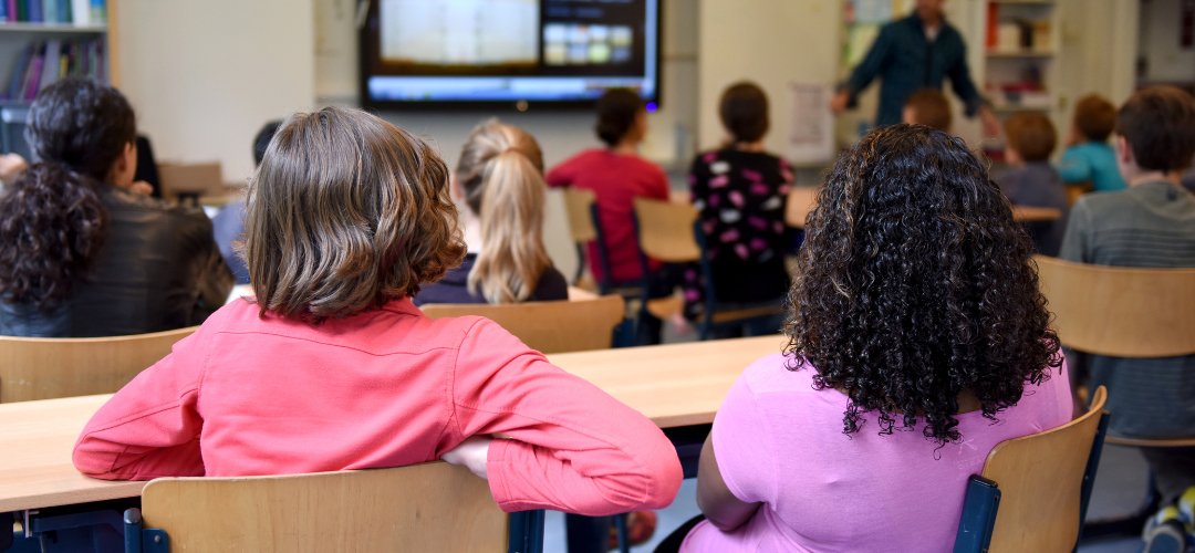 Super Lousa TAW nas redes públicas: inovação acessível